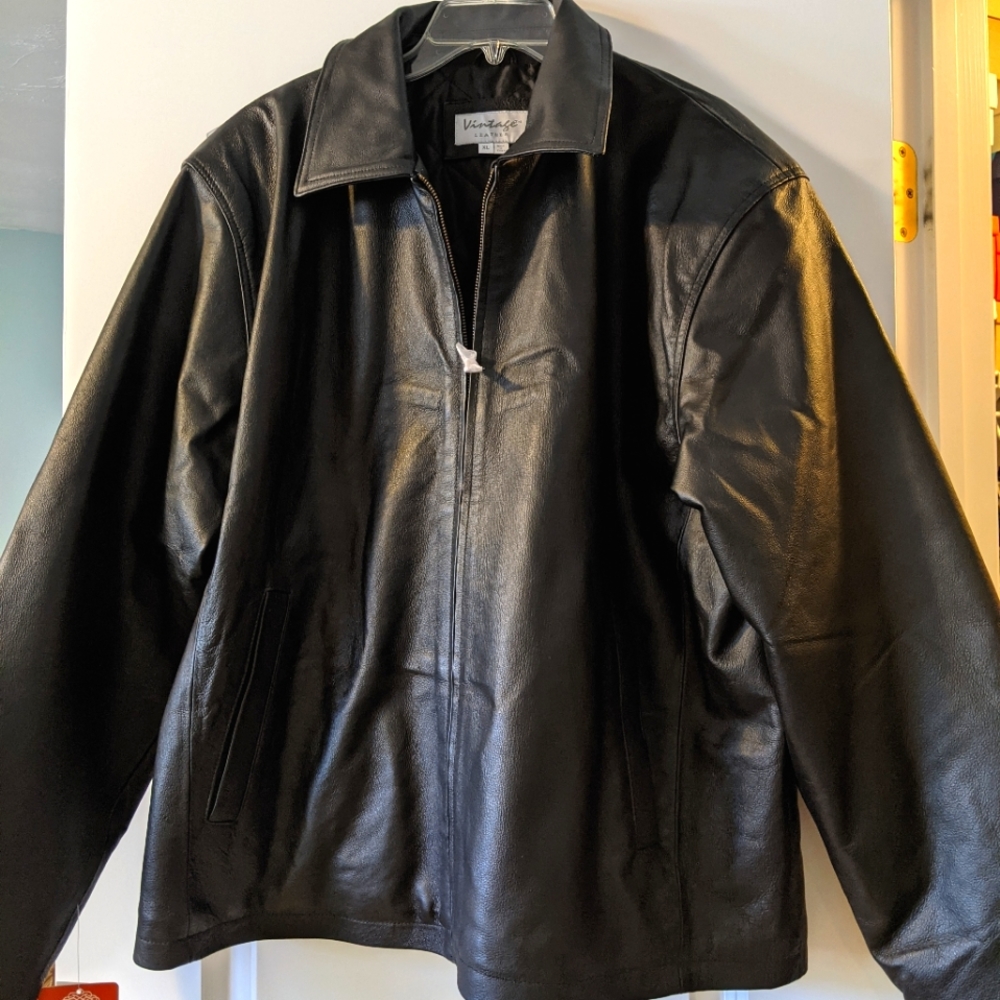 Men's Brand New with tags black leather jacket